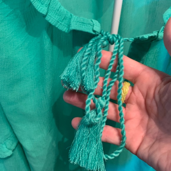 Crown&ivy plus size‎ Ruffle Puff 3/4 sleeve top . Gently worn - Picture 6 of 7